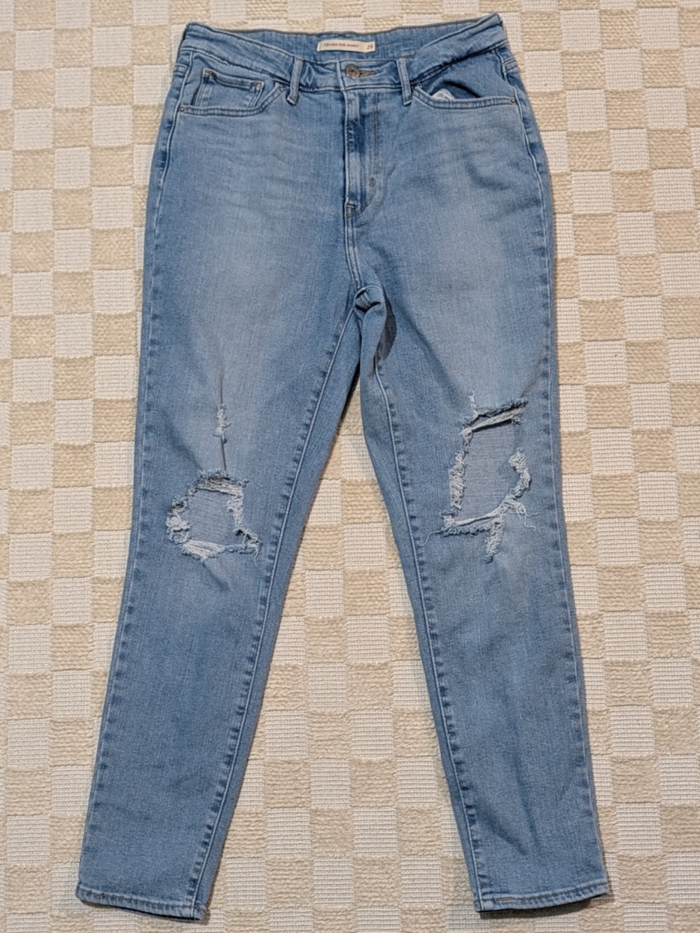 Levi’s Women’s 721 High Rise SkinnyLight Blue Distressed Women’s Jeans Size 29